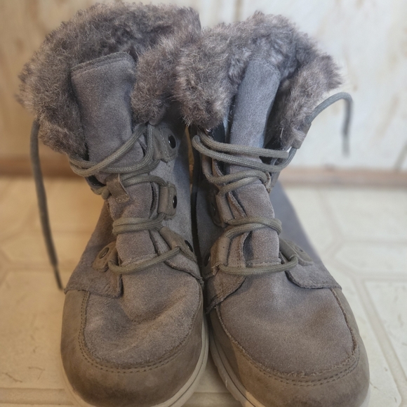 Sorel Joan Explorer boots - Picture 5 of 8